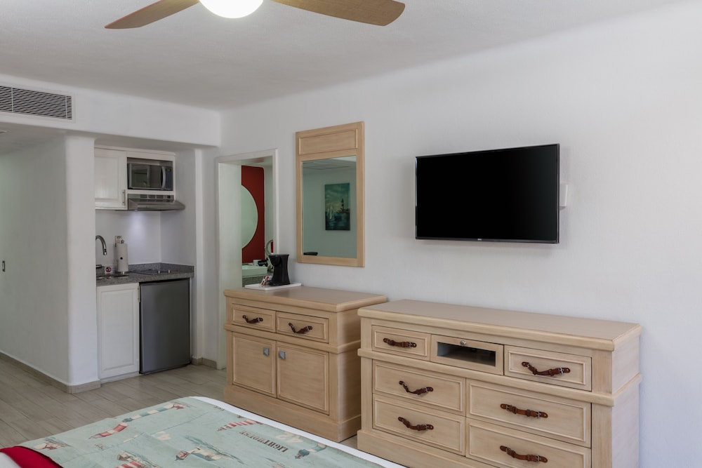 Marina Fiesta Resort and Spa 26/62