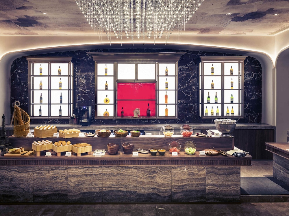 Mercure Shanghai Hongqiao Soho 64/89
