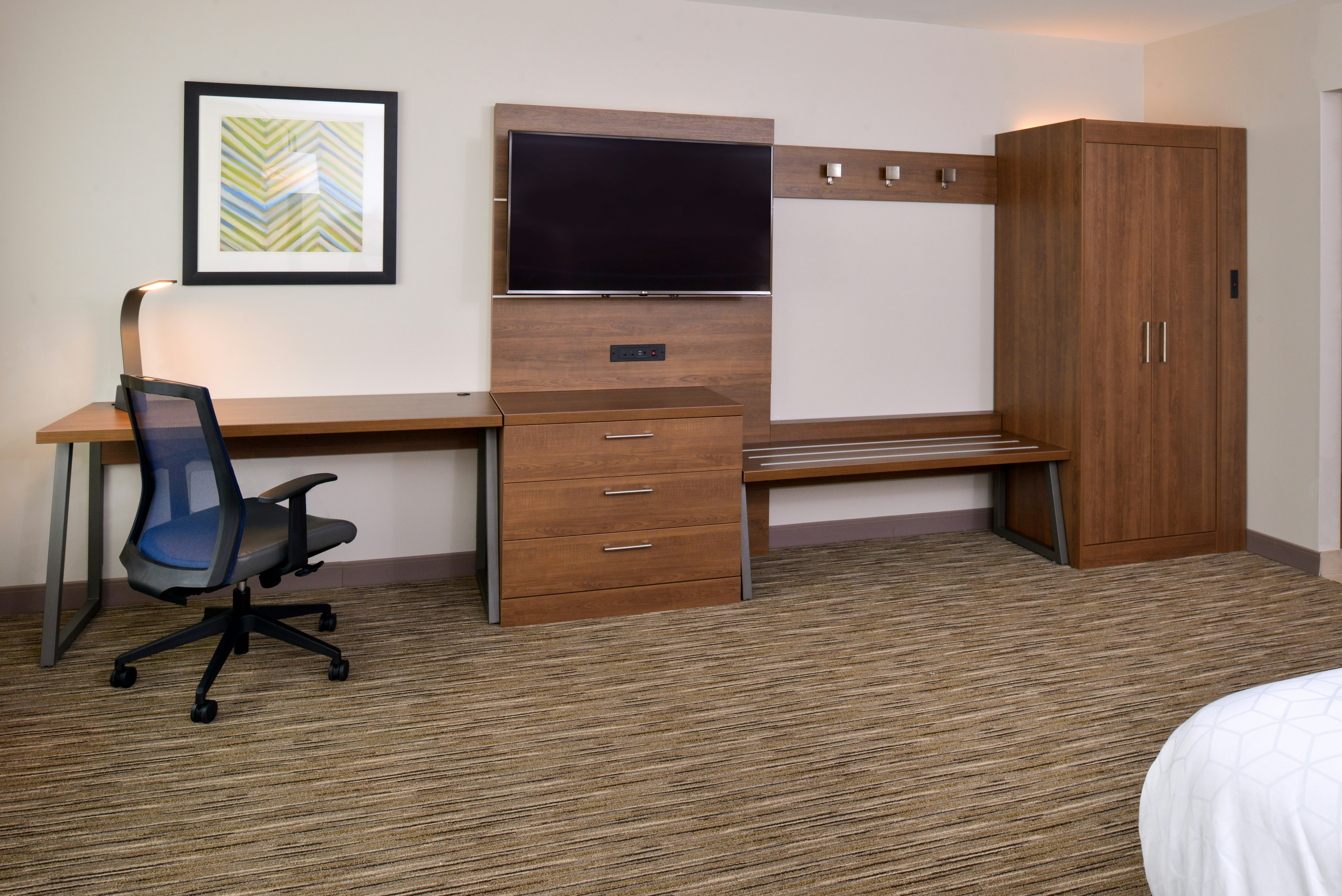 Holiday Inn Express And Suites Ottumwa 57/67