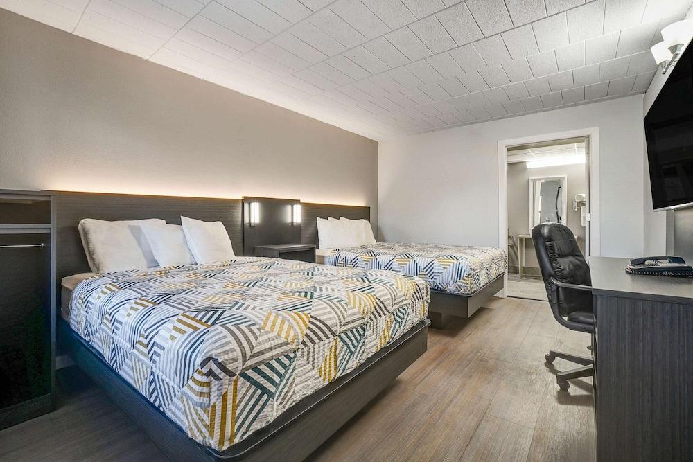 2 Full Beds - Mob Acc RI Shwr Nsmk Micfridg