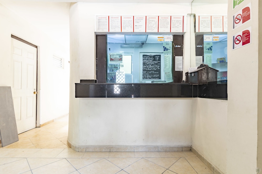 Hotel Sonora 6/51