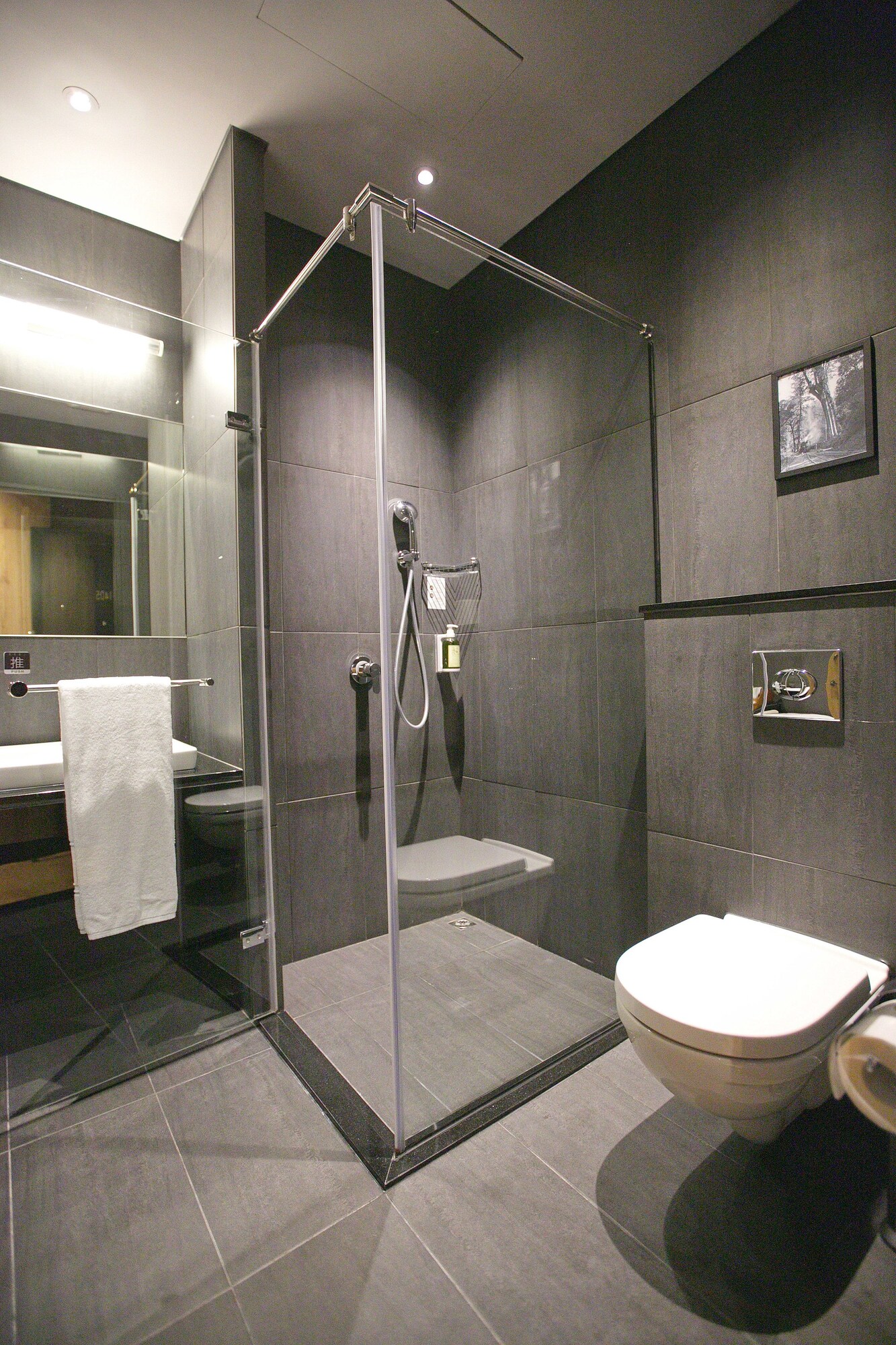 Deluxe, Triple, 1 Double and 1 Single Bed, Hot Tub
