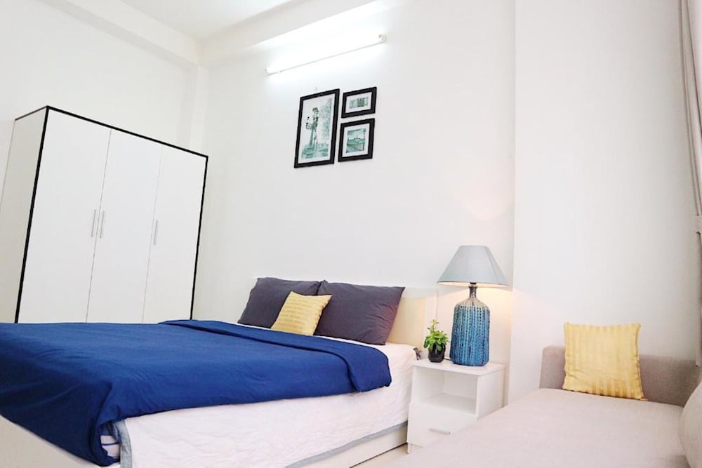 M-H Apartment Hotel 19/50