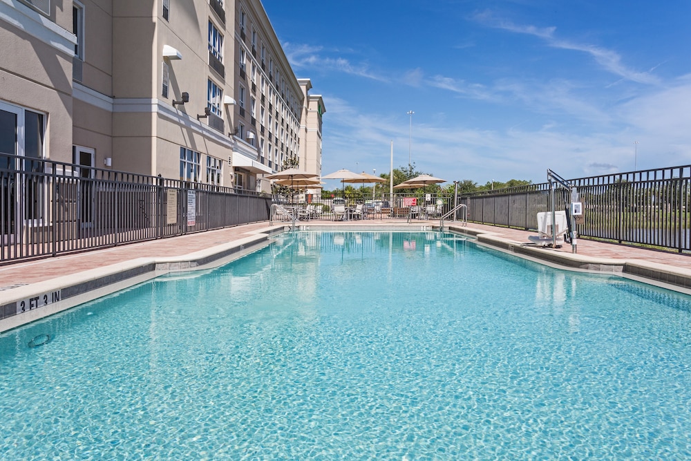Crowne Plaza Ft. Myers Gulf Coast, An Ihg Hotel 1/78