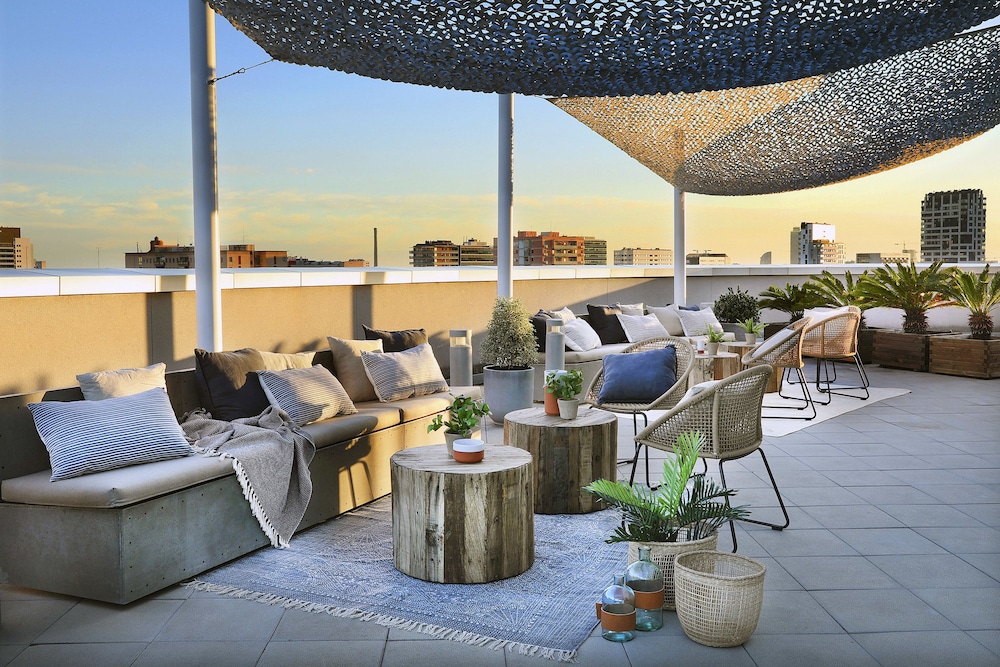 Hotel Barcelona Condal Mar Affiliated by Melia 44/67