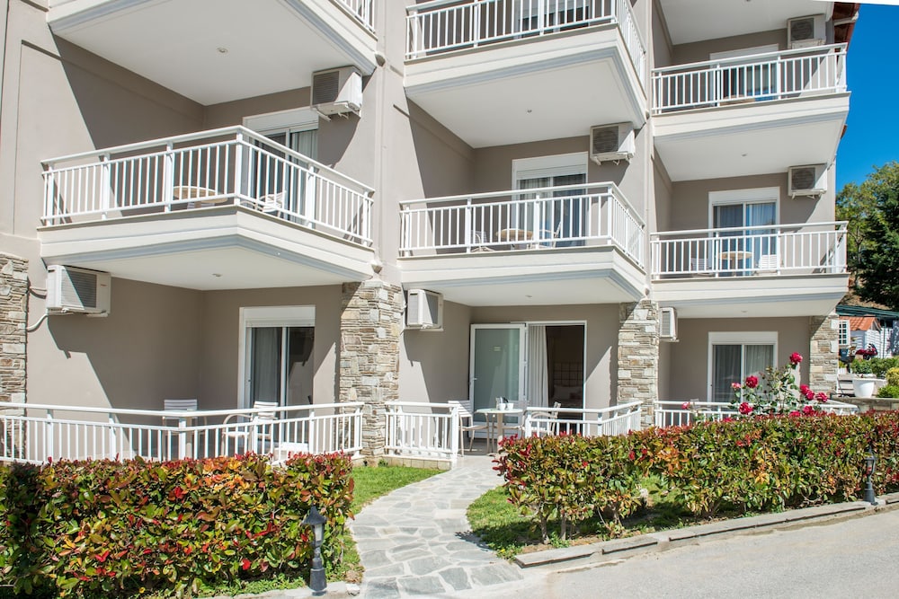 GEORGALAS SUN BEACH HOTEL 3/48