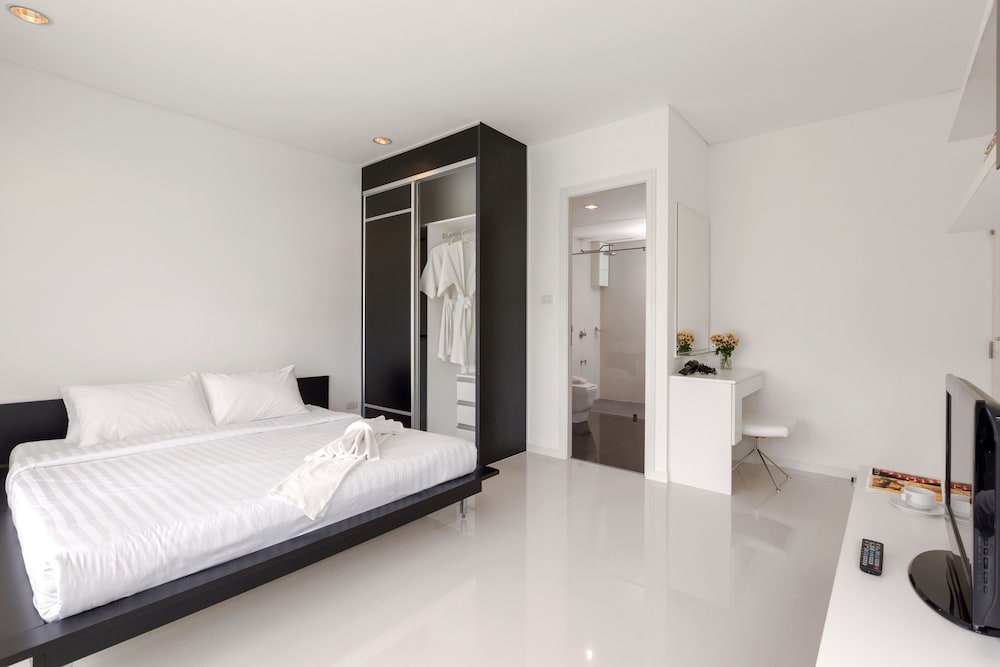 Kamala Regent Phuket Serviced Apartment 16/44