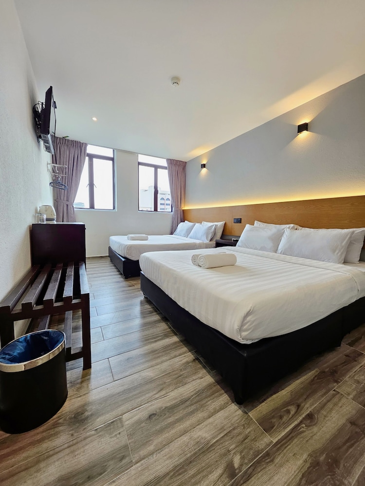 Georgetown Inn by Sky Hive 19/50