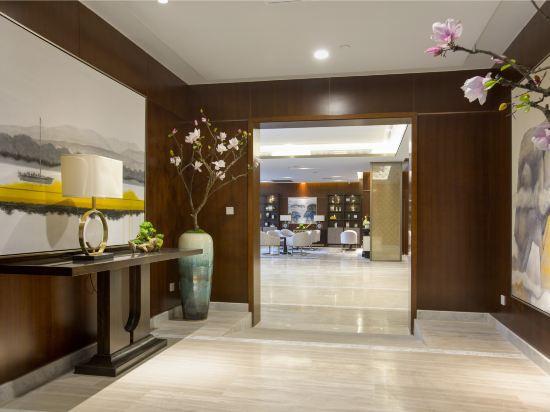 Heyuan Holiday Hotel 7/36