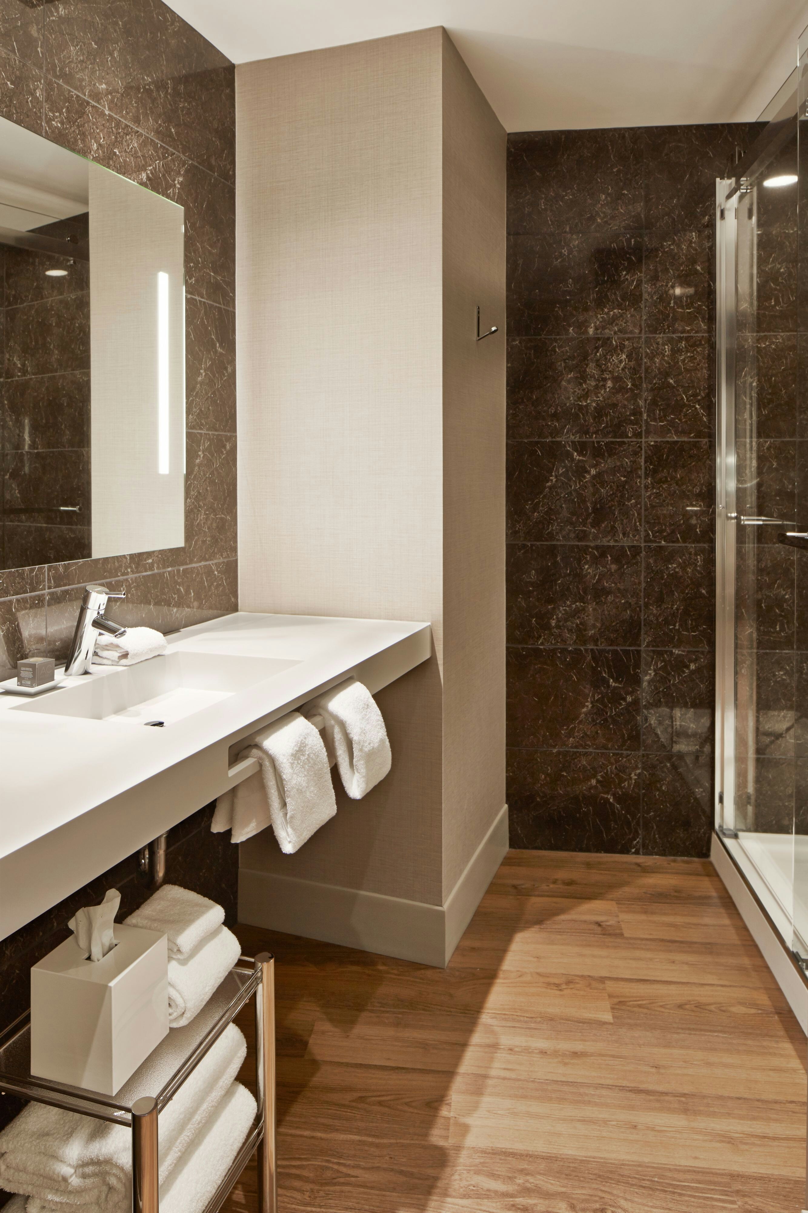 Ac Hotel By Marriott Minneapolis Downtown 43/44