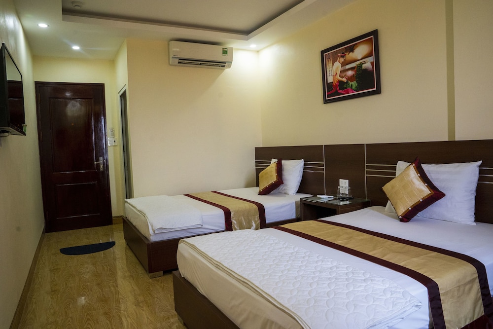 ROOM, DOUBLE BED, SEA VIEW