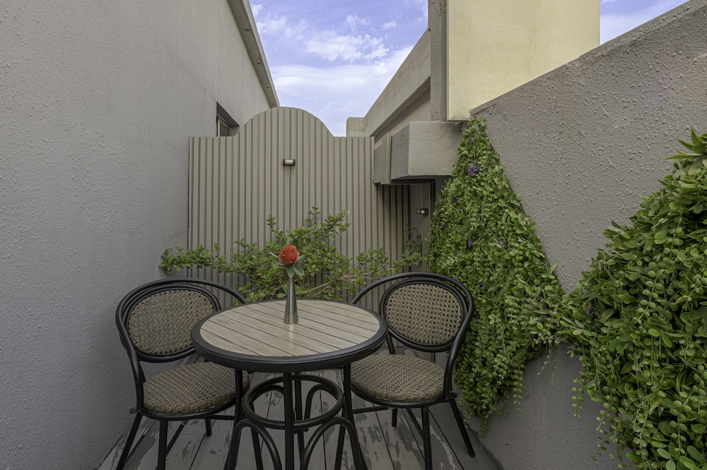 فندق سبع حدائق الرياض(Seven Gardens Riyadh Hotel) 33/34