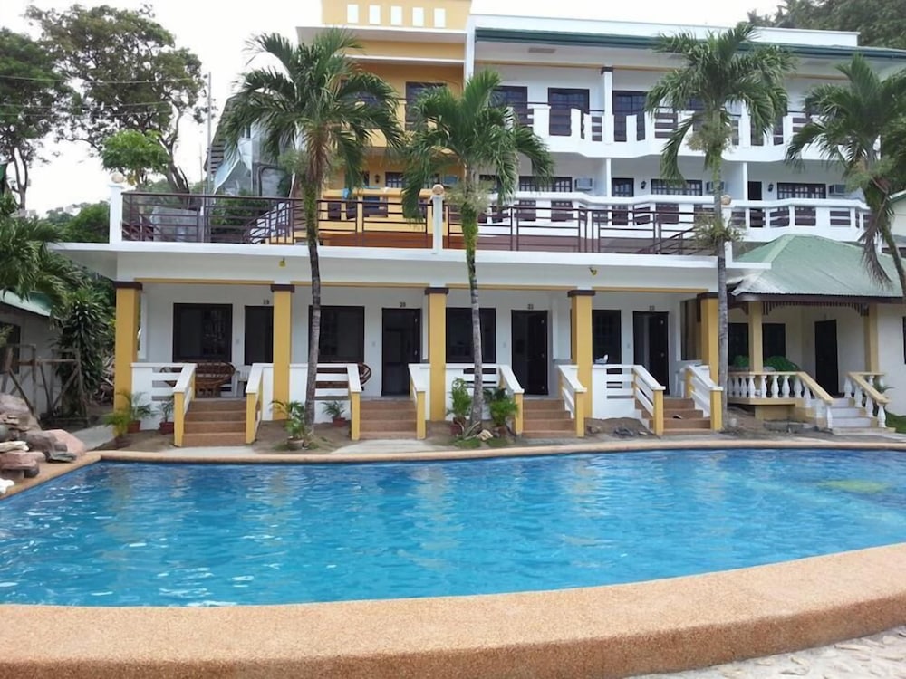 Seashore Beach Resort 5/58