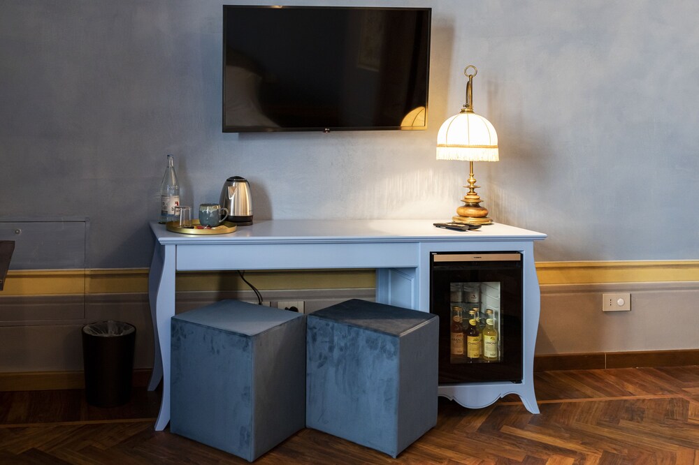 Palazzo Fauzone Relais 35/50