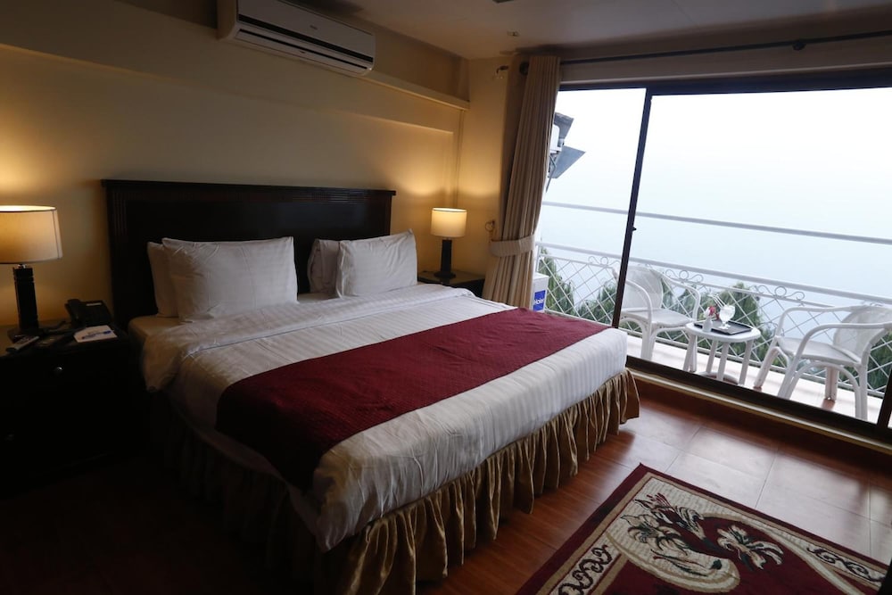 Hotel One Bhurban. 5/45