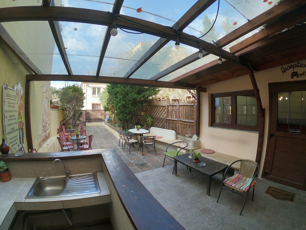 Studios Arabas - Hostel 19/50