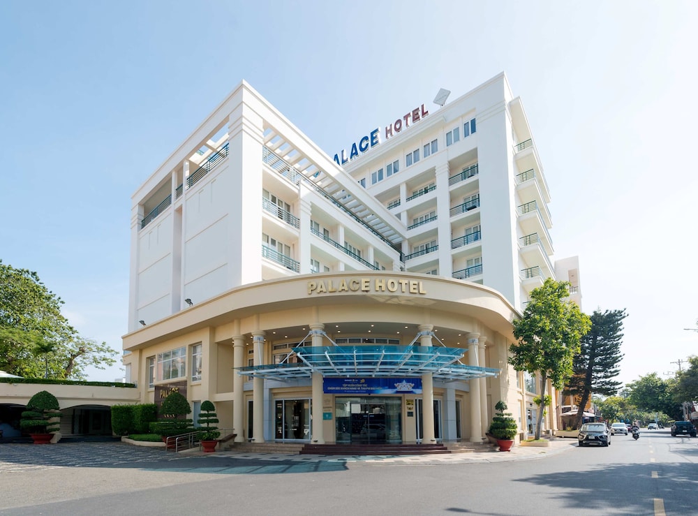 Palace Hotel in SAIGON / HO CHI MINH CITY