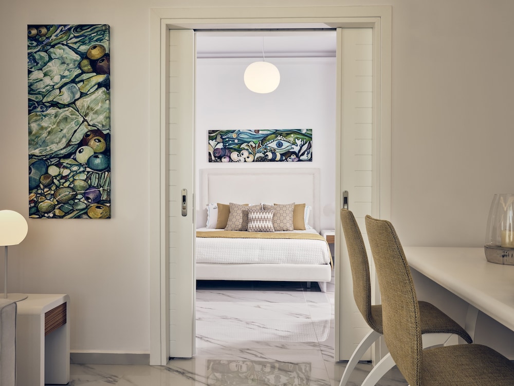 Arcs Boutique Villa Hotel 49/77