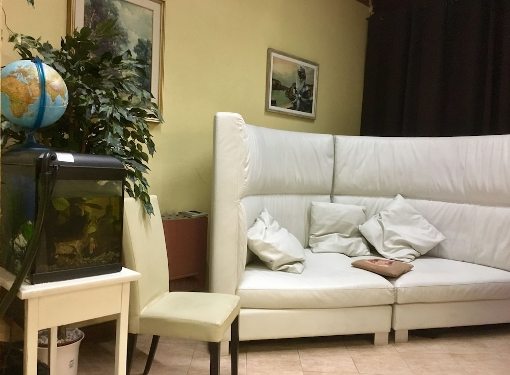 Hotel Primavera 12/15