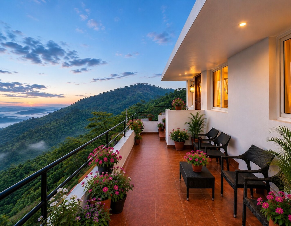 Sterling Yercaud 4/49