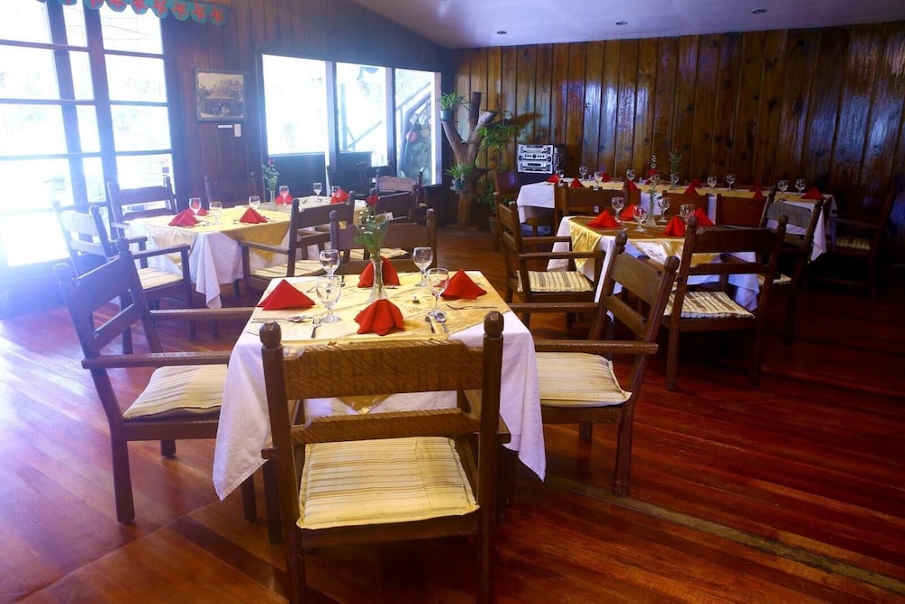 Mountain Lodge 32/42