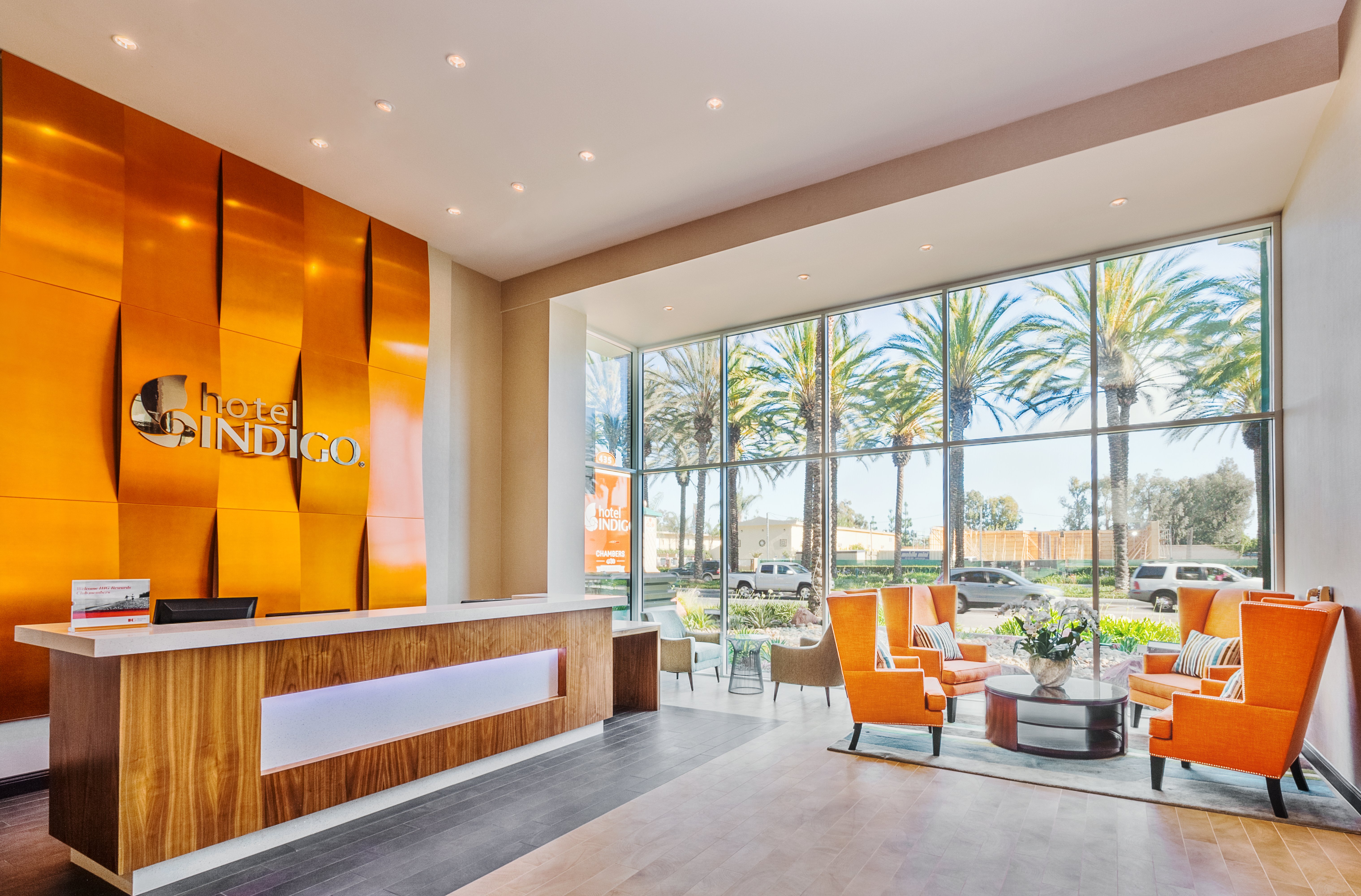 Hotel Indigo Anaheim, an IHG Hotel 12/65