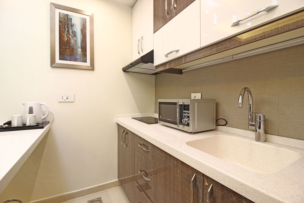 Palm Ville Suites 39/46