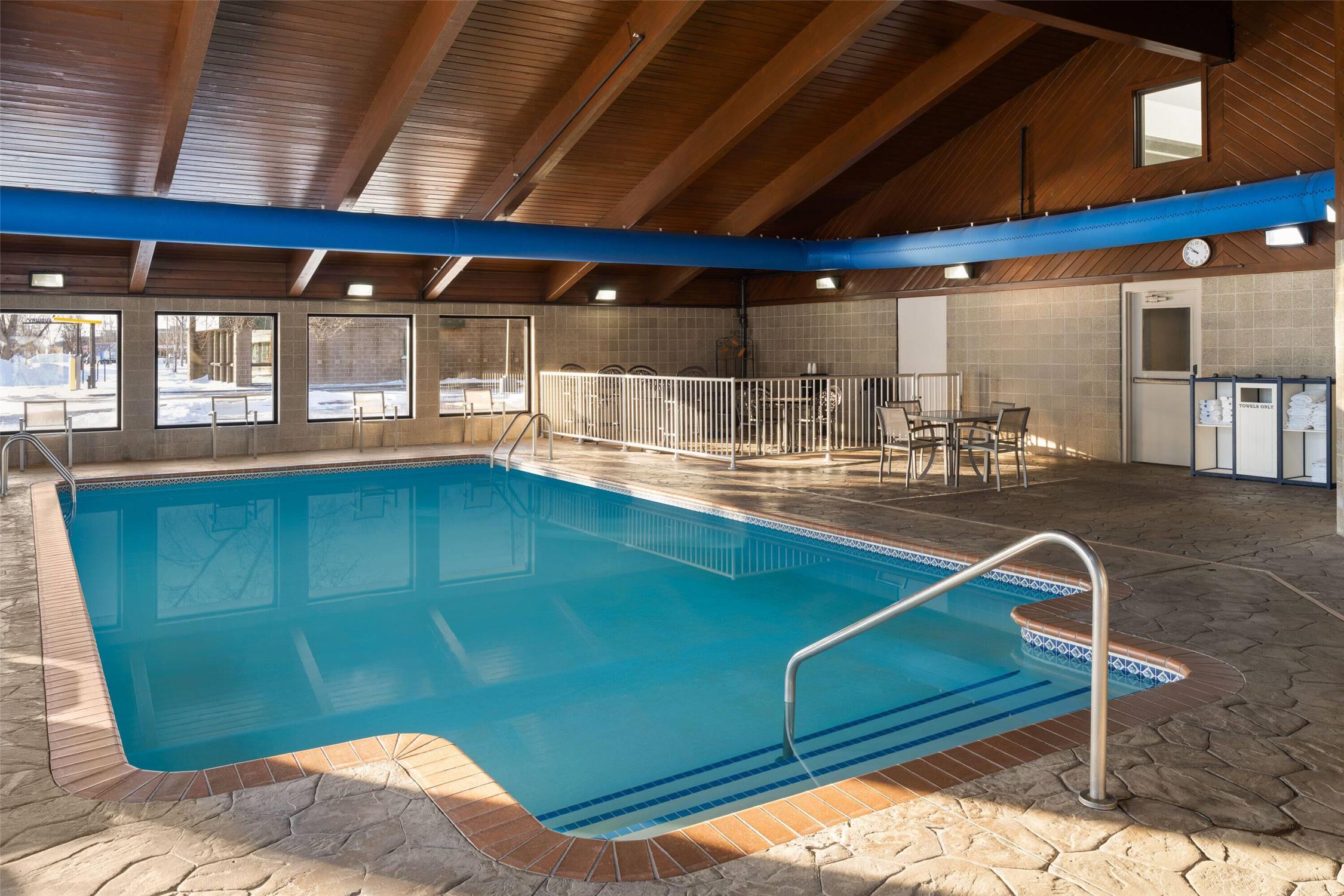 AmericInn by Wyndham Grand Forks 29/46