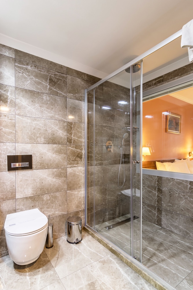 Hotel 2000 Kavaklidere 15/36