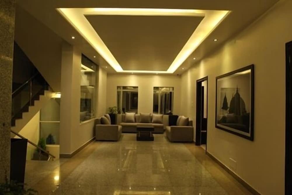 Hotel Avana 2/20