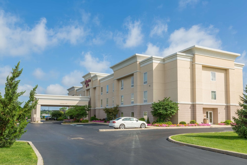 Hampton Inn Goshen 3/42
