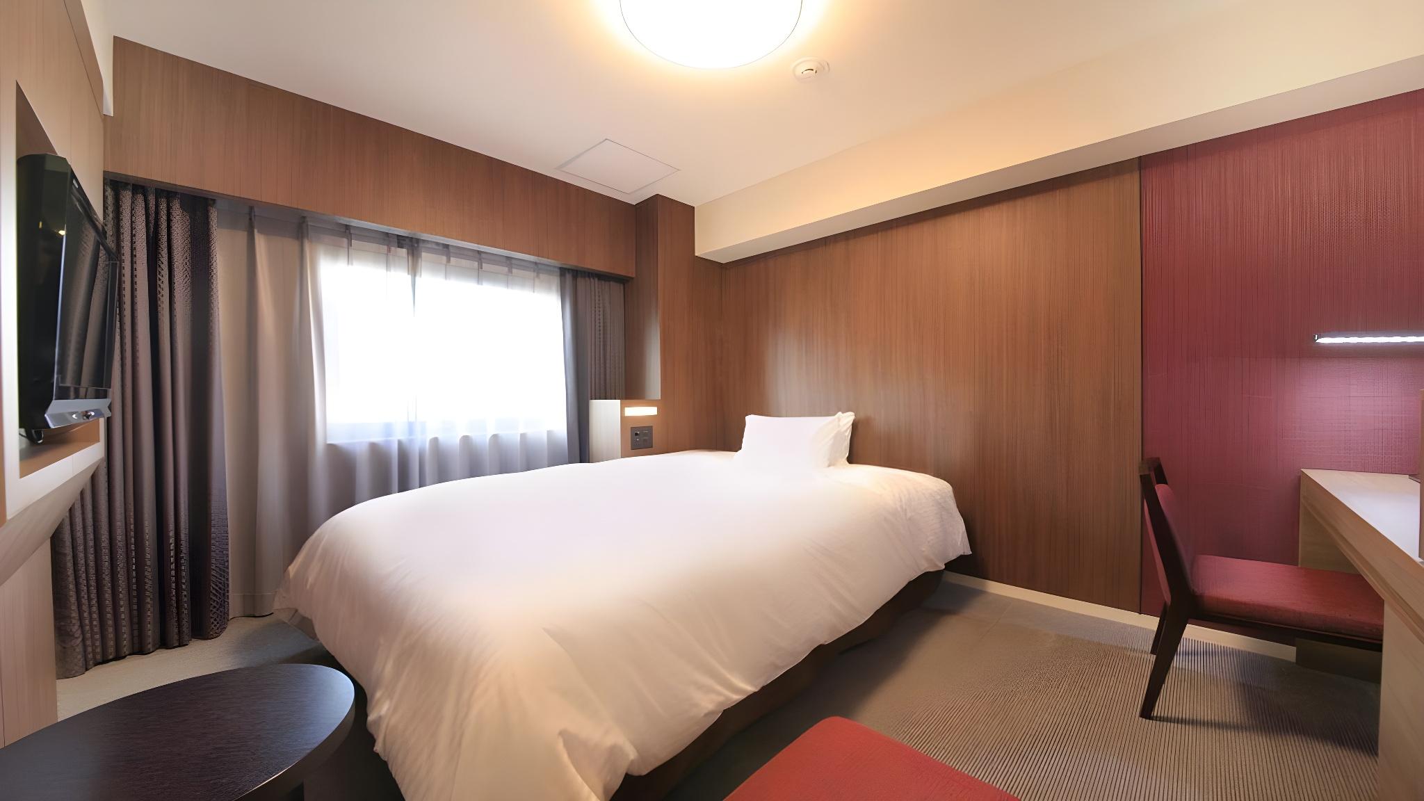 Superior, Queen Bed
