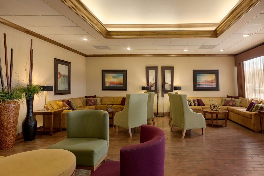 Hampton Inn St Robert Ft Leonard Wood 42/50