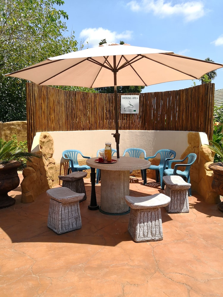 All Over Africa Guest House 21/36