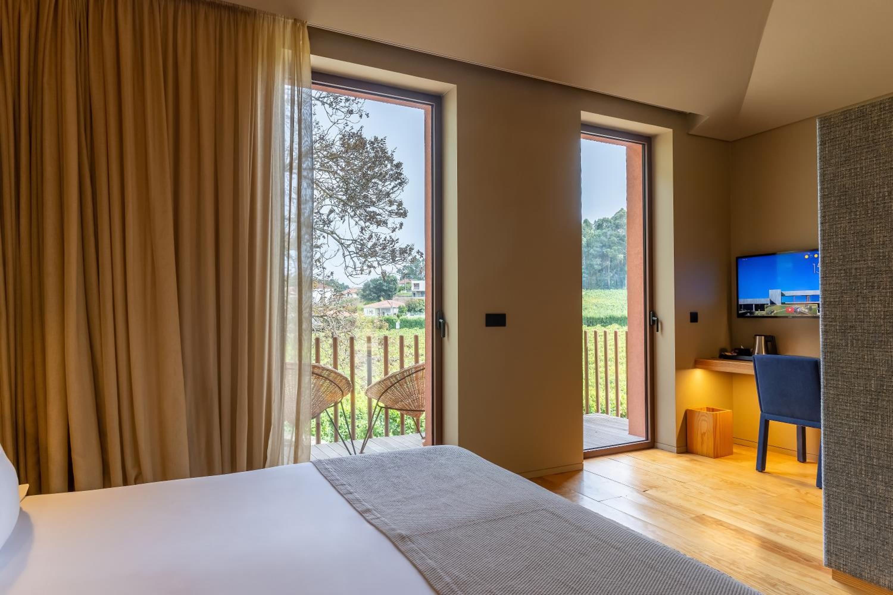 Vineyard, Double Bed, with View