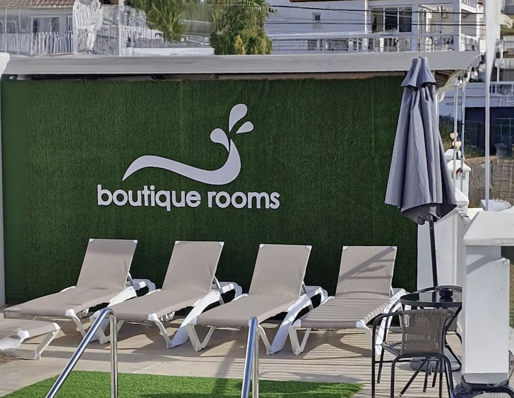 Boutique Rooms Playa Burriana 58/70