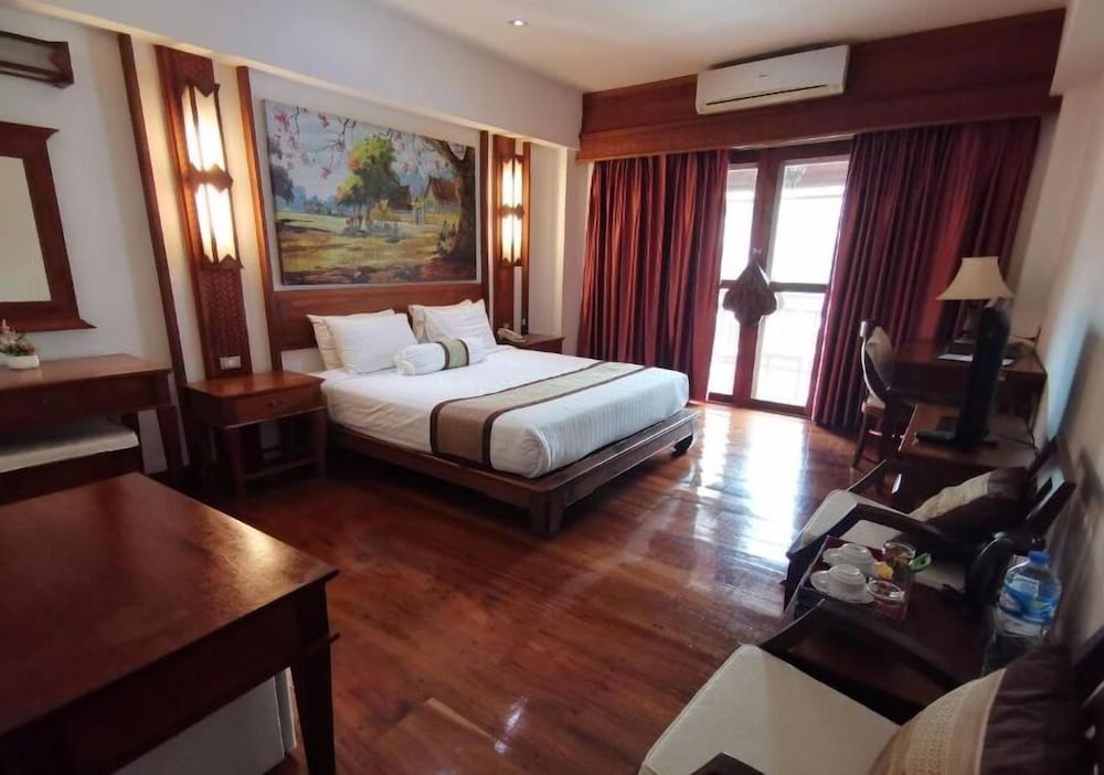 CHANTHAPANYA HOTEL 20/44