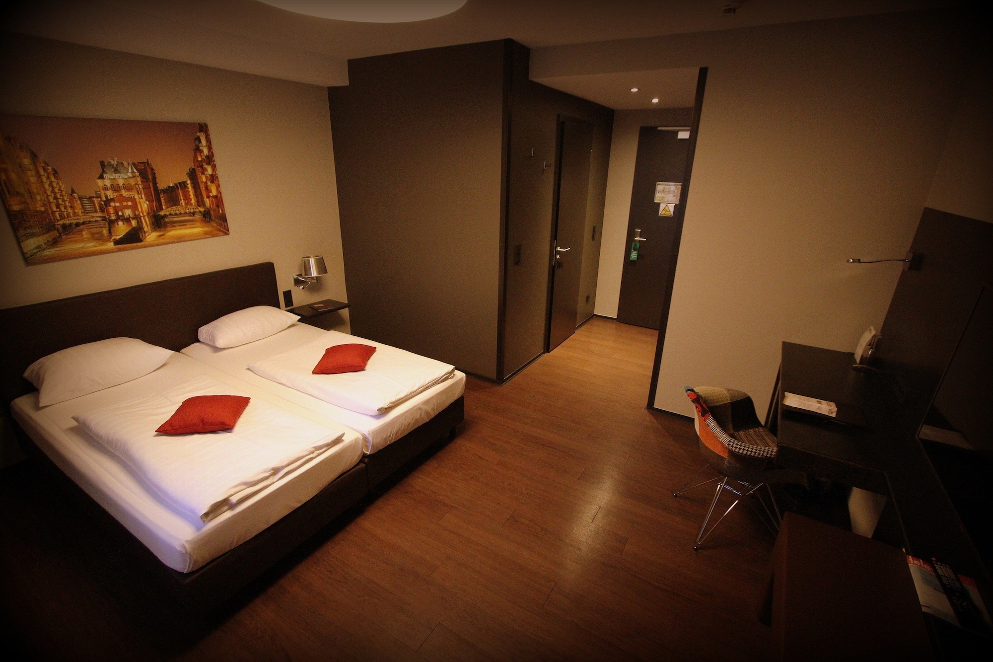 Basement, Double Bed