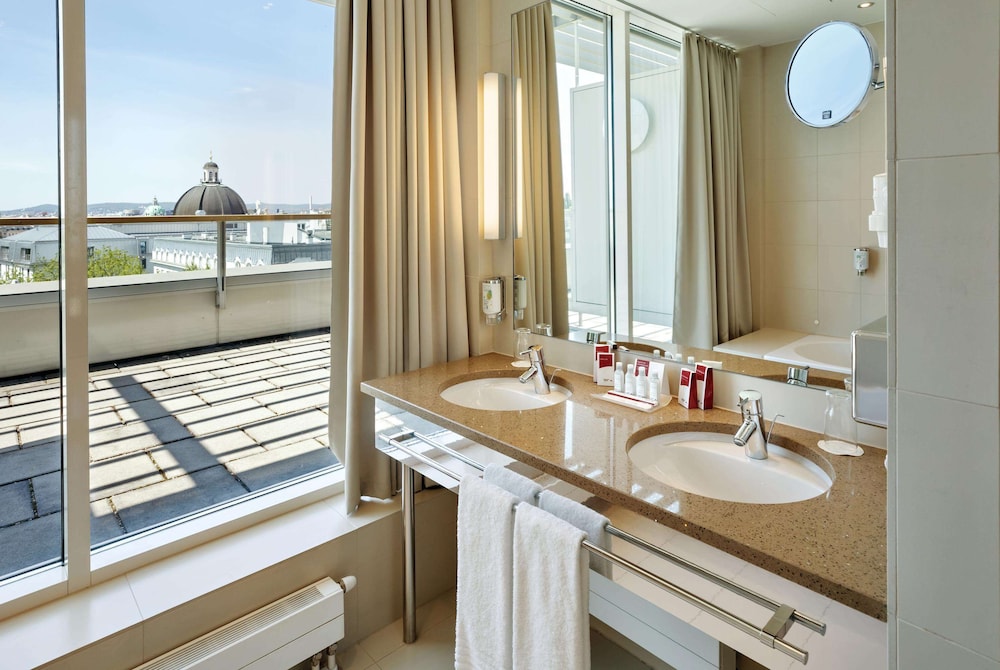 Austria Trend Hotel Savoyen 77/80