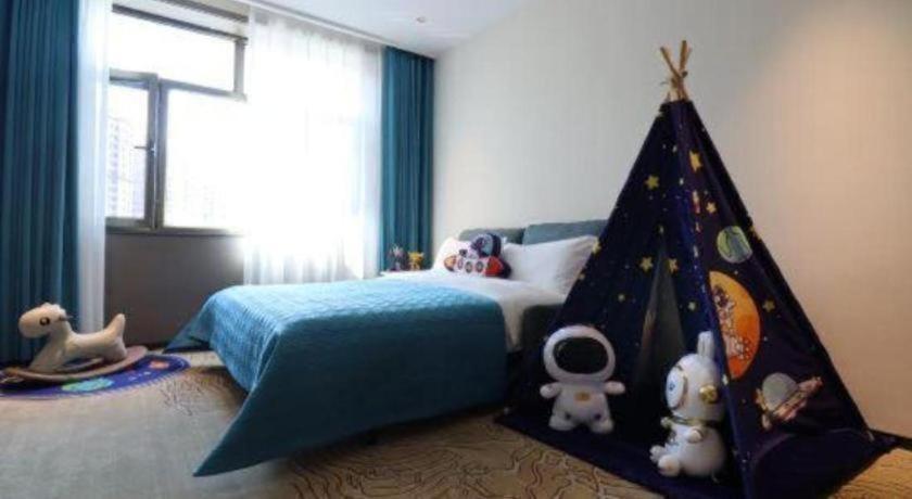 Hualian Hotel 26/50