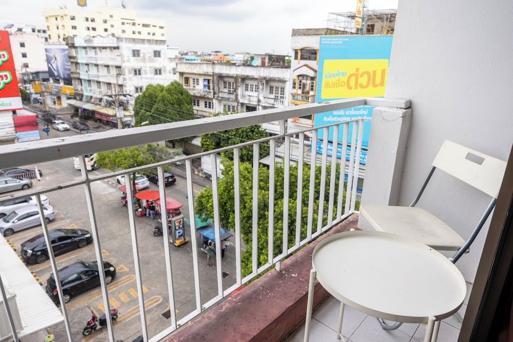 The President Hotel at Chokchai 4 43/57