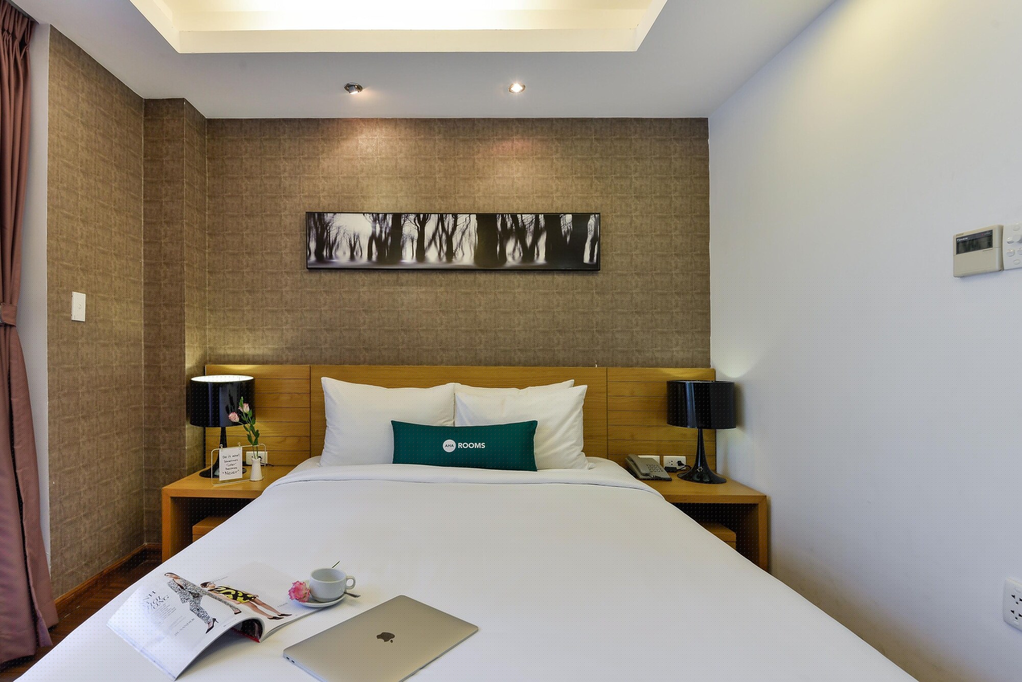 DELUXE, DOUBLE BED, BALCONY