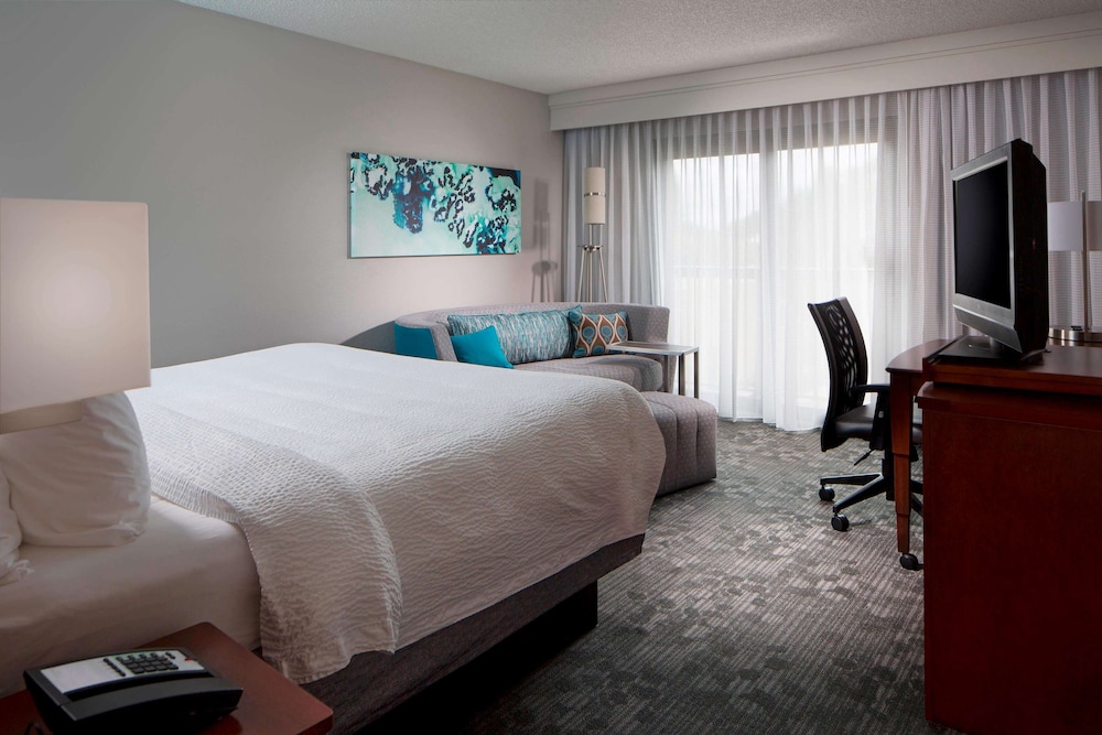 Sonesta Select Boca Raton 7/39