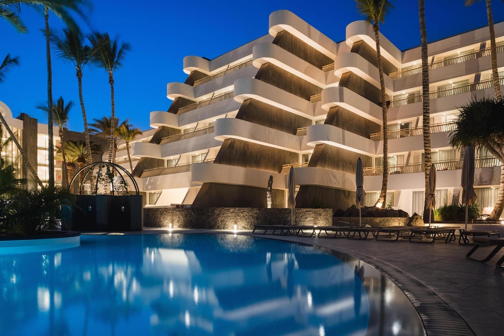 Plus Fariones Suite Hotel in PUERTO DEL CARMEN