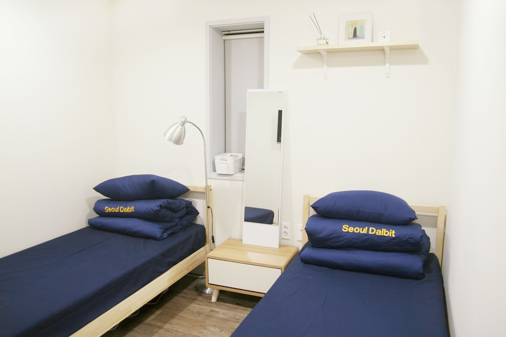 Seoul Dalbit Dongdaemun Guesthouse 37/50