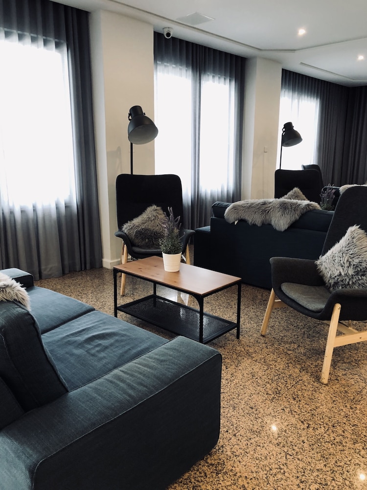 Plaza Regency Hotels 28/50