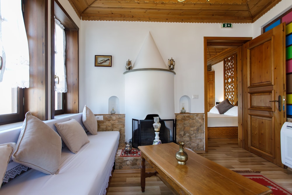 Kodra Hotel Gjirokaster 41/59