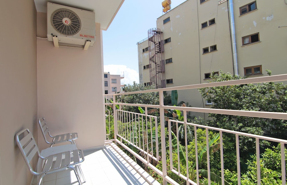 Perle Apart Hotel 2/48