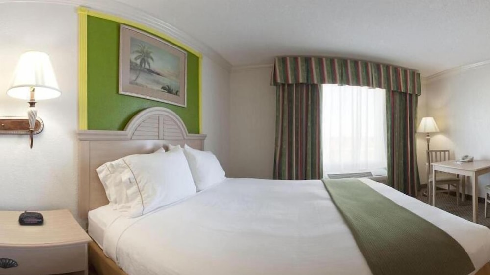 Holiday Inn Express Hotel And Suites Florida City Gateway To Keys 25/70