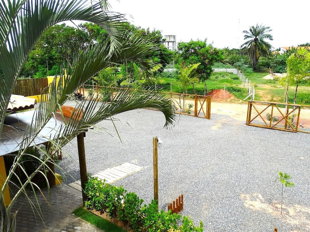 Pousada Tropicarim 66/69
